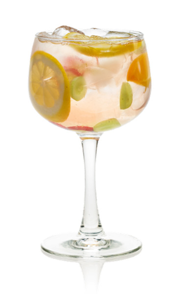 THE VINEYARD SANGRIA- WINE GLASS  calories 158